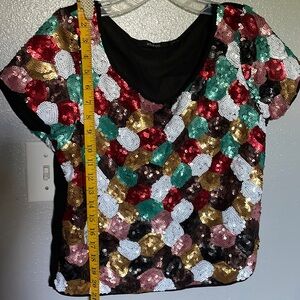 Ark & Co Rhinestone Colorful Sequin Short Sleeve Blouse‎